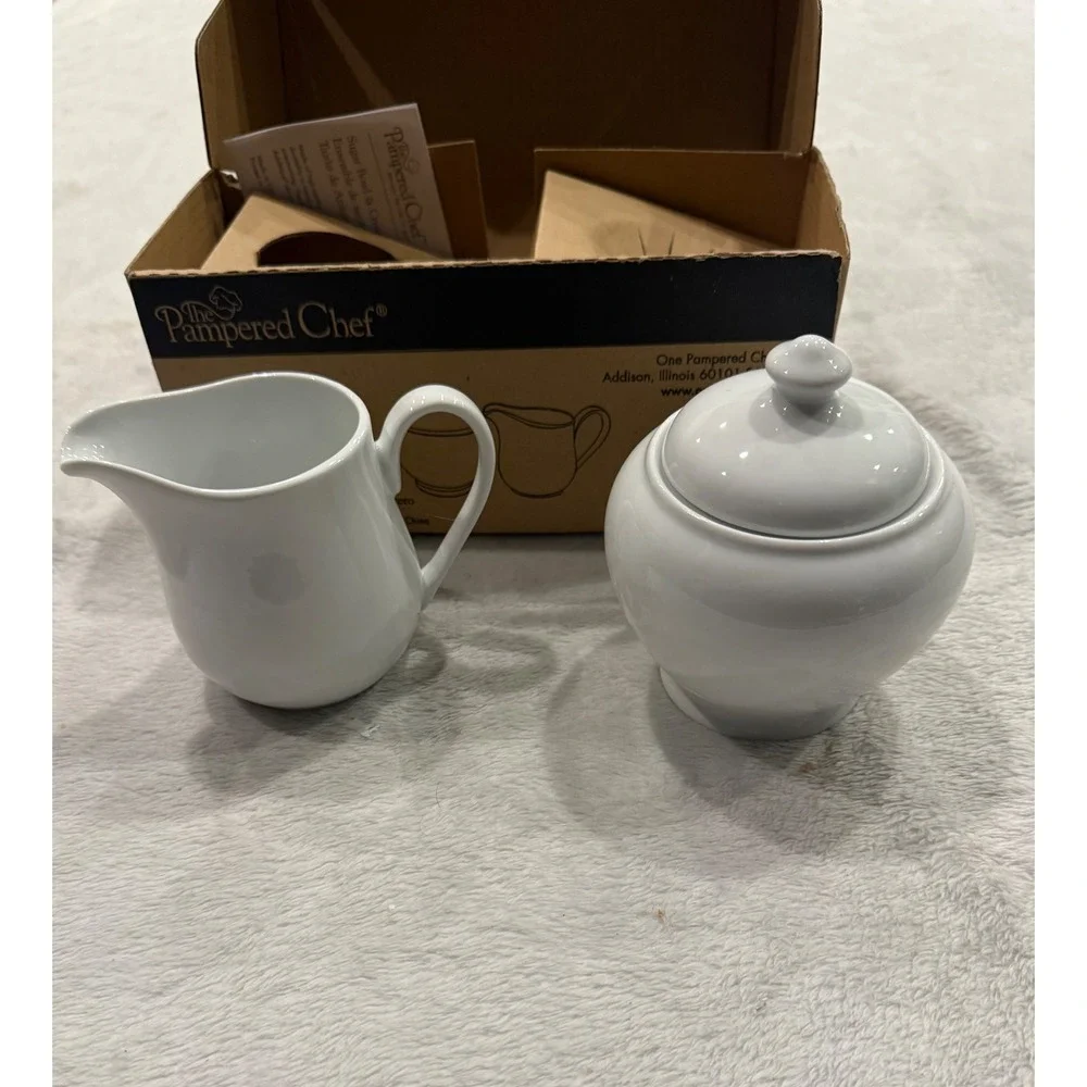 Pampered Chef Sugar Bowl and Creamer Set White Porcelain Simple Additions 3111
